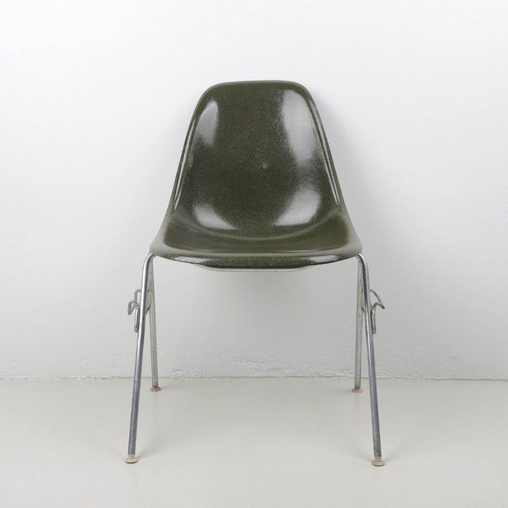[임스체어] Eames Fiberglass Side Chair(DSS) - Oliver green