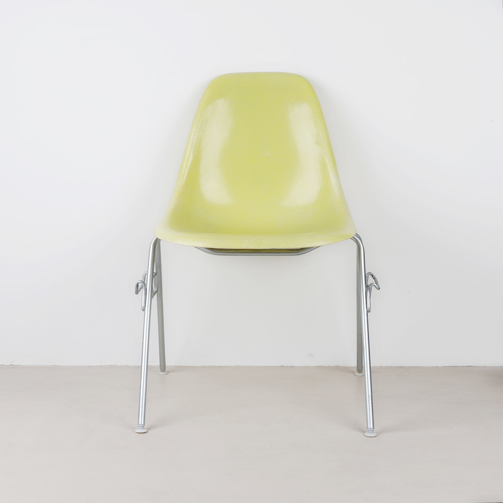 [임스체어] Eames Fiberglass Side Chair(DSS) - Lemon Yellow